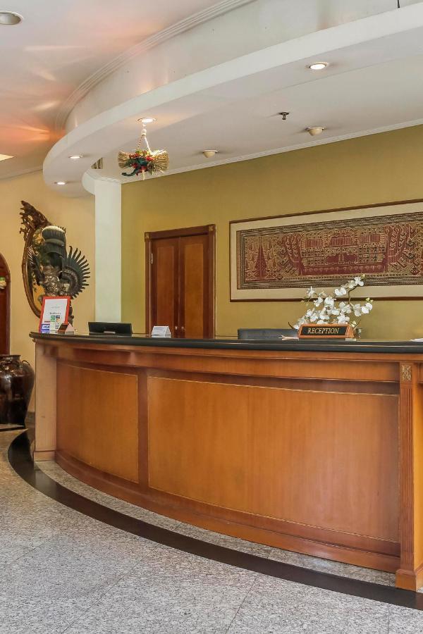 Paragon Wahid Hasyim Jakarta Exterior photo