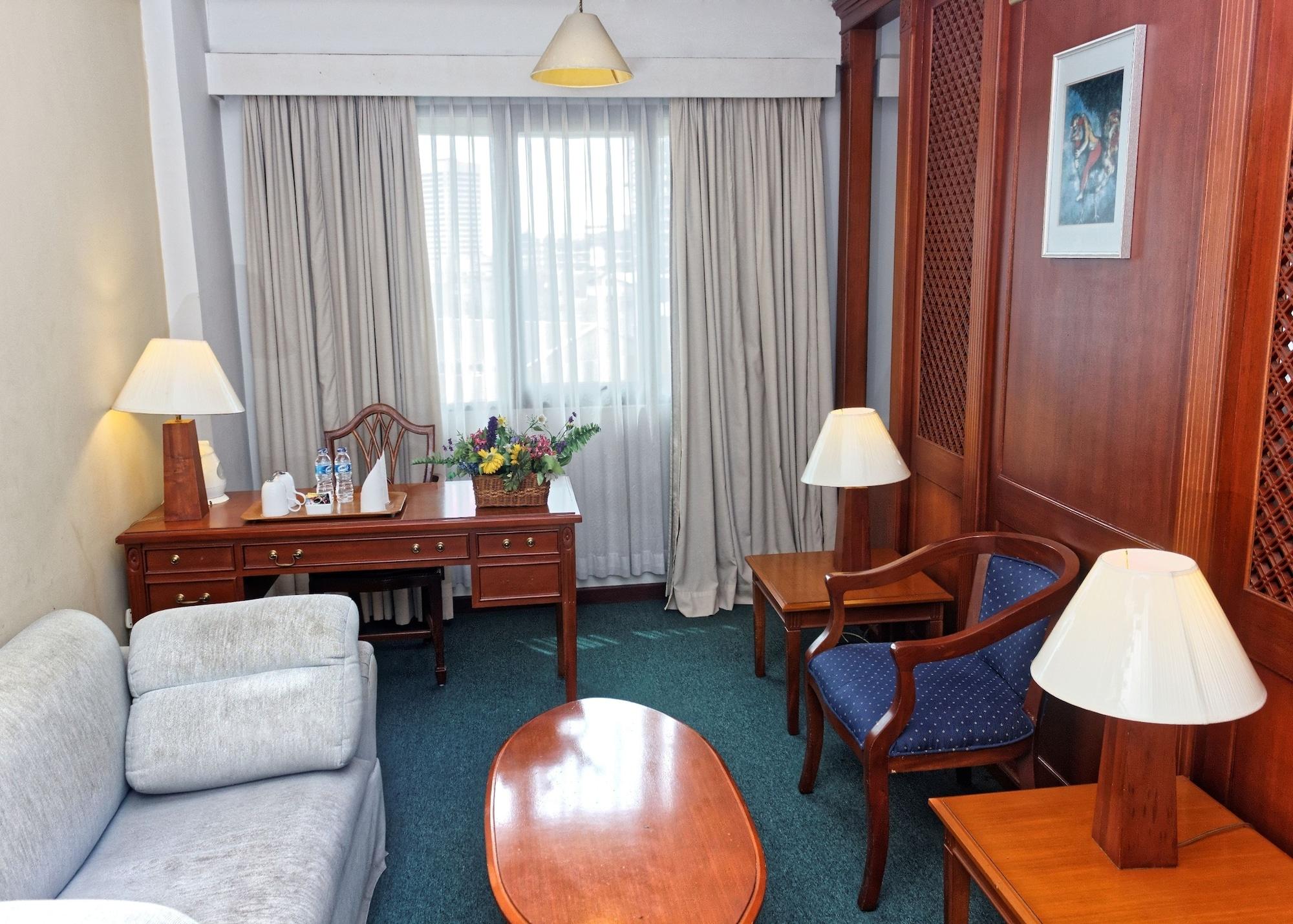 Paragon Wahid Hasyim Jakarta Exterior photo