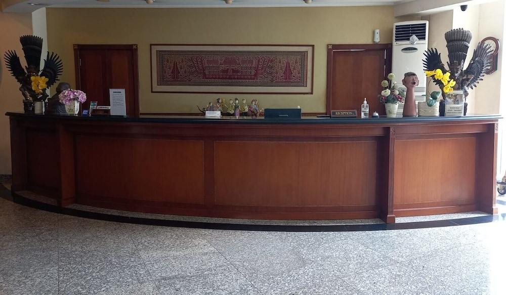Paragon Wahid Hasyim Jakarta Exterior photo